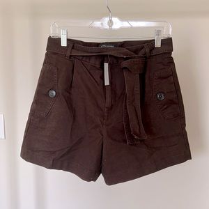NWT Banana Republic Factory Womens Shorts size 8 petite dark brown chino